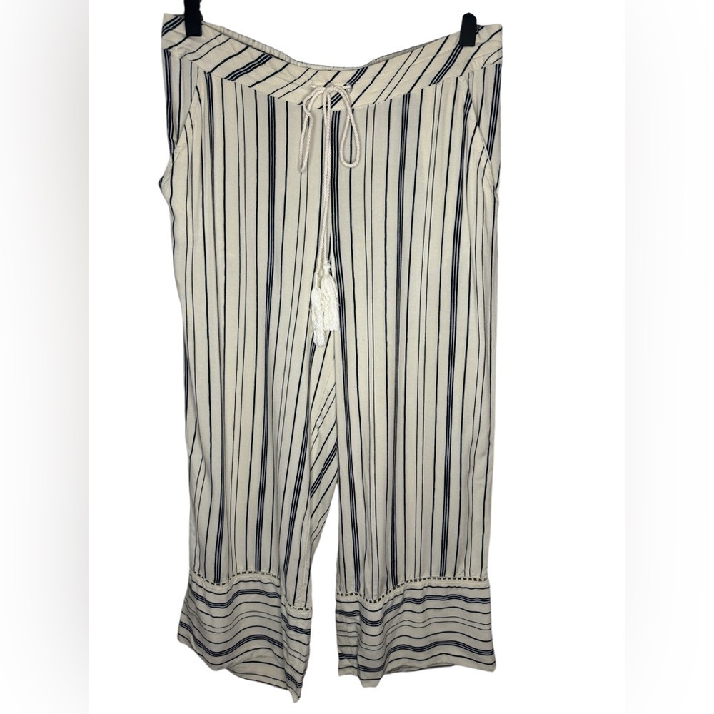Soft Surroundings Wide Leg Cropped Tassel Tie Pants Size PS Ivory Navy Striped